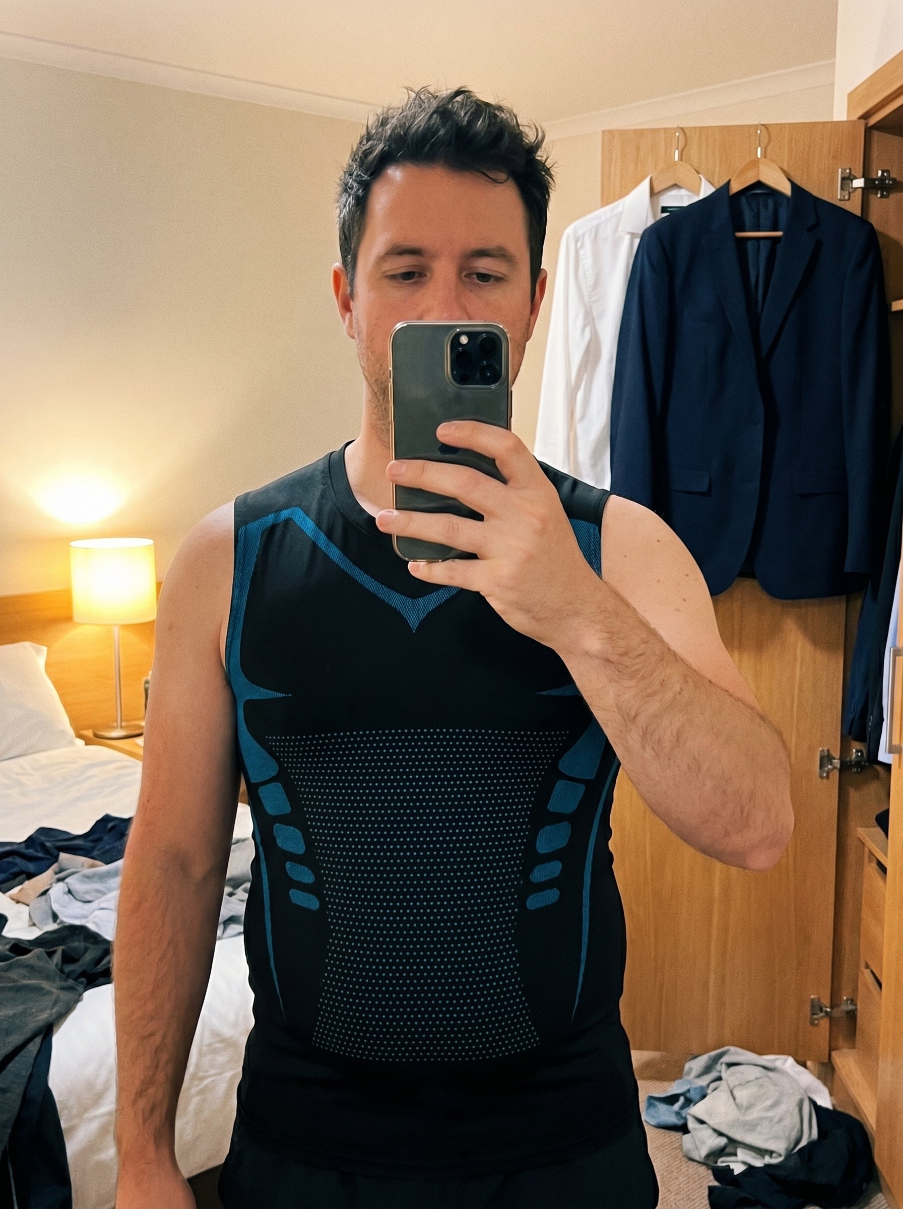 Verified customer wearing the Veilor compression tank before a wedding